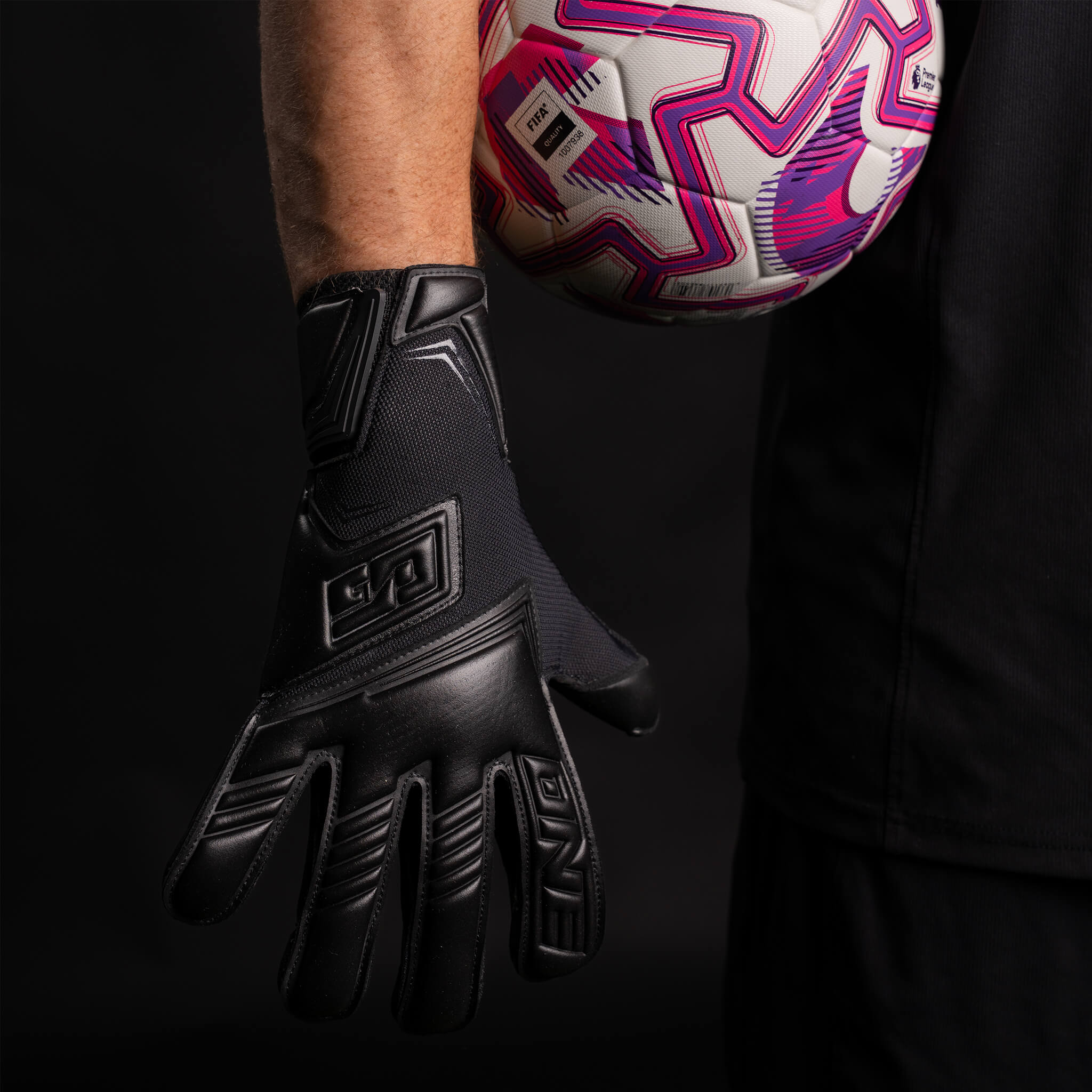 The One Glove NXT Pro Void Goalkeeper Gloves - Thumbnail 4