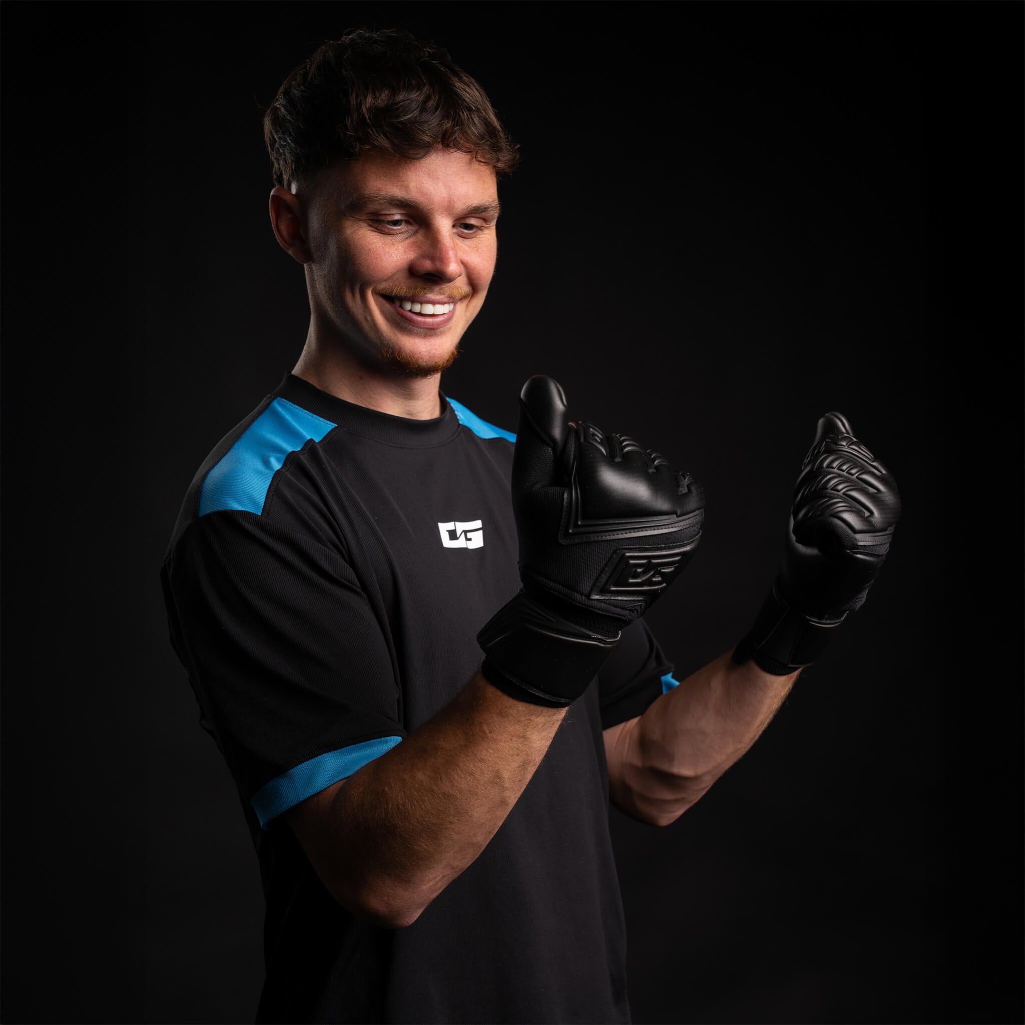 The One Glove NXT Pro Void NGT FS Goalkeeper Gloves - Thumbnail 4