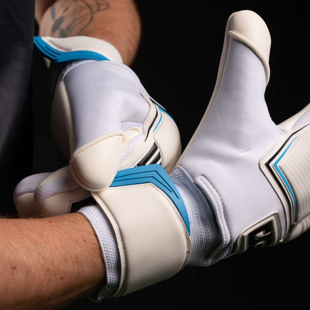 NXT Advance | Fingersave Goalkeeper Gloves | One Glove® America – The ...