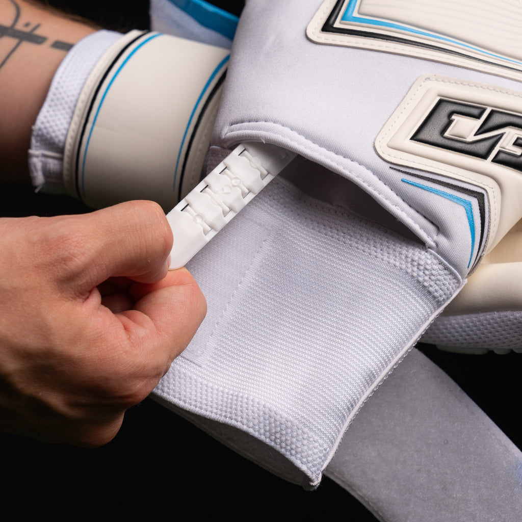 NXT Advance | Fingersave Goalkeeper Gloves | One Glove® America – The ...