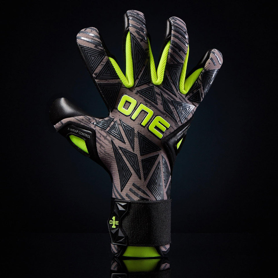 Junior GEO 3.0 Carbon Goalkeeper Gloves