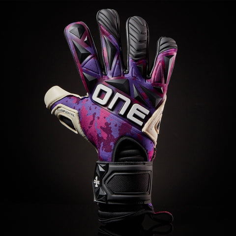 Best wet weather goalkeeper gloves hot sale